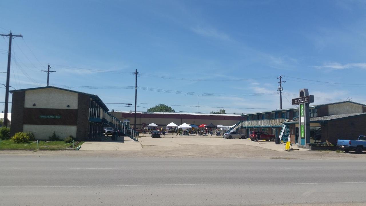 Ranchland Inn Nanton المظهر الخارجي الصورة