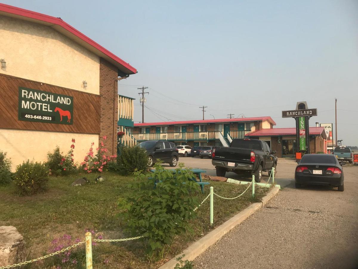 Ranchland Inn Nanton المظهر الخارجي الصورة